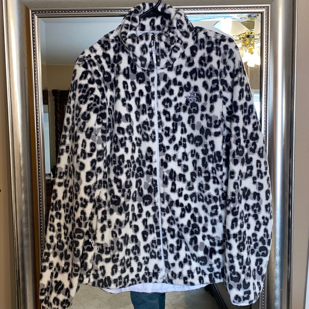 North face fleece sweater